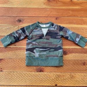 Childhoods Pullover Crew Classic Camo Green size 6-12 months